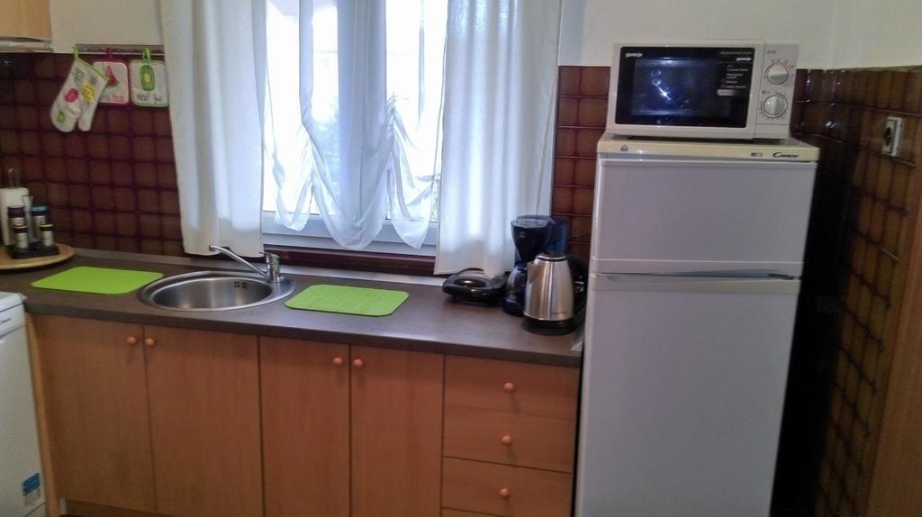 Rina Apartments Labin  Buitenkant foto
