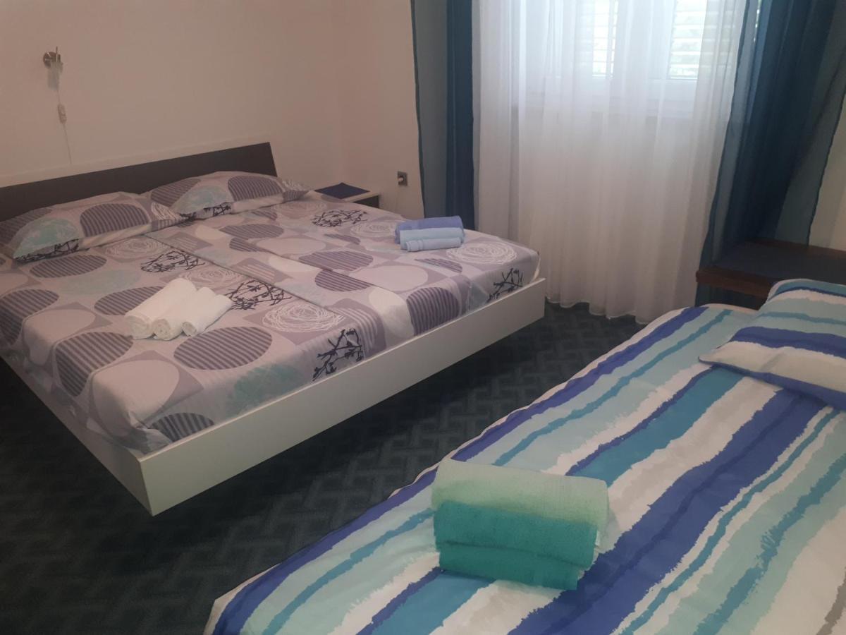 Rina Apartments Labin  Buitenkant foto